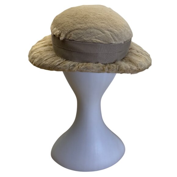 Vintage Beige Faux Fur Womens Hat With Bow Accent & Satin Lining main image 4